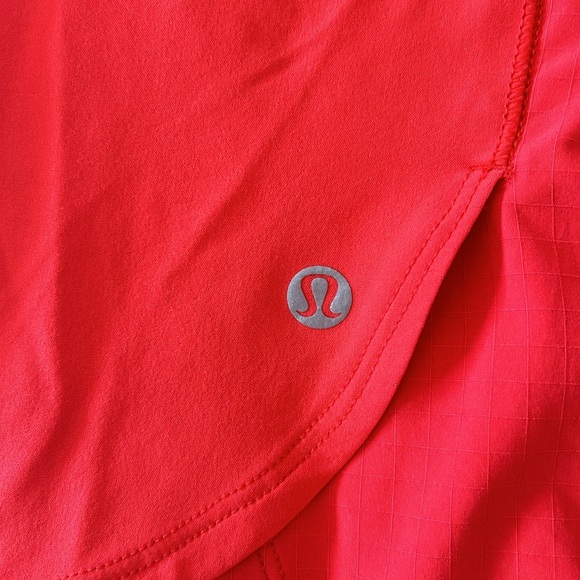 Lululemon top - Picture 2 of 4